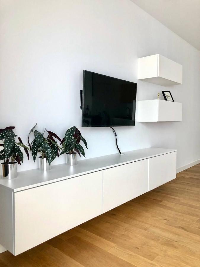 Apartaments Airport Okecie Premium Varsovia Exterior foto